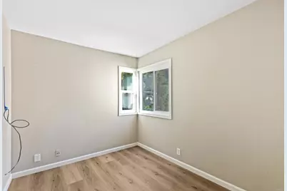 8448 Via Sonoma #100, La Jolla, CA 92037 - Photo 31