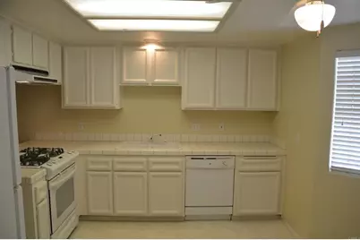 244 Evergreen Ave. #G, Imperial Beach, CA 91932 - Photo 5