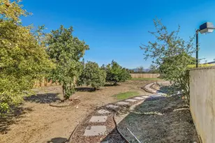 1051 Via Rancho Pkwy, Escondido, CA 92029 - Photo 59