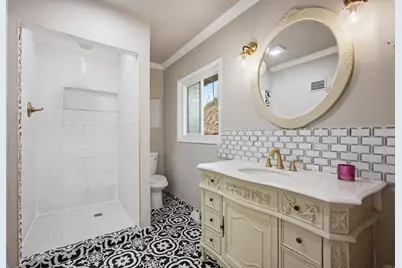 304 Edgerton, San Bernardino, CA 92405 - Photo 17