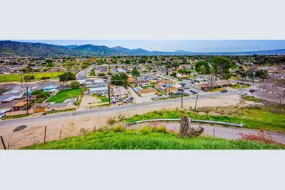 304 Edgerton, San Bernardino, CA 92405 - Photo 35