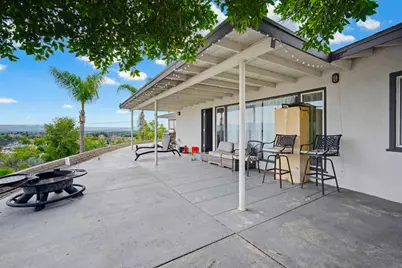 304 Edgerton, San Bernardino, CA 92405 - Photo 3