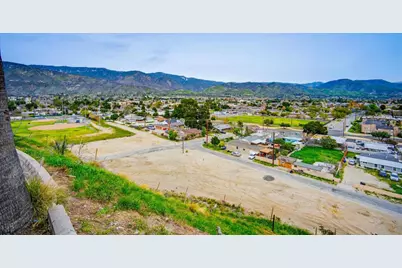 304 Edgerton, San Bernardino, CA 92405 - Photo 9