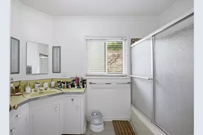 304 Edgerton, San Bernardino, CA 92405 - Photo 23