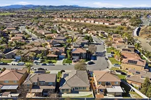 31855 McCartney Dr, Winchester, CA 92596 - Photo 43