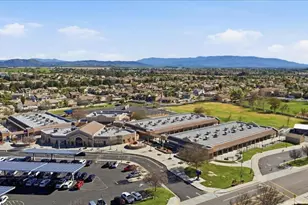 31855 McCartney Dr, Winchester, CA 92596 - Photo 39