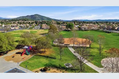 31855 McCartney Drive, Winchester, CA 92596 - Photo 41