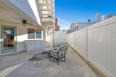 2438 Ocean Street, Carlsbad, CA 92008 - Photo 9