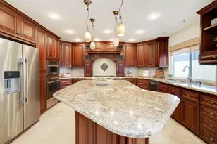 2438 Ocean St, Carlsbad, CA 92008 - Photo 23