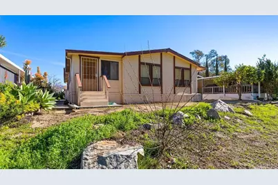 11949 Riverside Dr. #36, Lakeside, CA 92040 - Photo 9