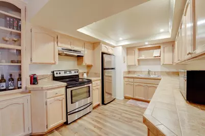 4900 Rosehedge Drive #208, La Mesa, CA 91942 - Photo 5