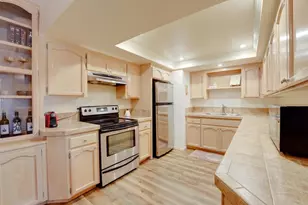 4900 Rosehedge Dr, La Mesa, CA 91942 - Photo 5