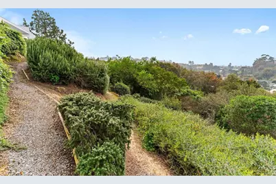 6960 Via Estrada, La Jolla, CA 92037 - Photo 49