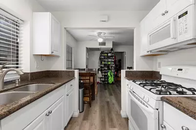 13095 Wimberly Square #107, San Diego, CA 92128 - Photo 9