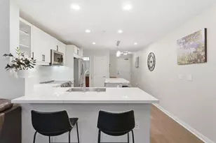 253 10th Ave, San Diego, CA 92101 - Photo 7