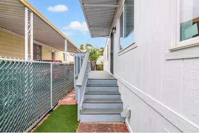 35 Parkwood Lane, Oceanside, CA 92054 - Photo 3