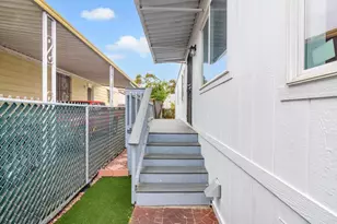 35 Parkwood Ln, Oceanside, CA 92054 - Photo 3