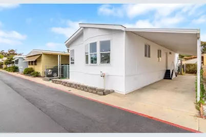 35 Parkwood Lane, Oceanside, CA 92054 - Photo 3