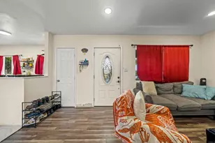 5262 Cervantes Ave, San Diego, CA 92114 - Photo 13