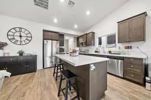 28428 Fressia Dr, Winchester, CA 92596 - Photo 7