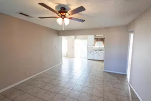 1410 Grayson Cir, Firebaugh, CA 93622 - Photo 5