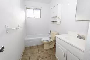 1410 Grayson Cir, Firebaugh, CA 93622 - Photo 21