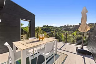 3866 Alta Mesa Dr, Studio City, CA 91604 - Photo 37