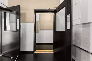 3866 Alta Mesa Dr, Studio City, CA 91604 - Photo 31