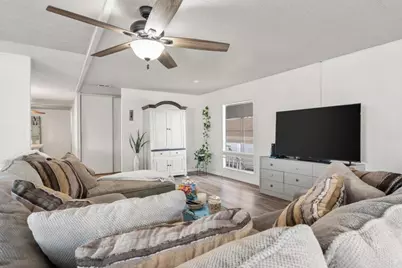 450 E. Bradley Avenue #80, El Cajon, CA 92021 - Photo 17