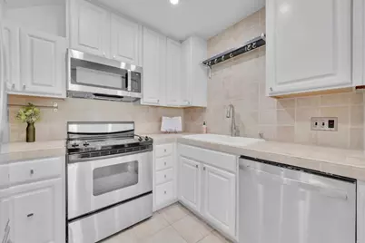 4040 Porte La Paz #75, San Diego, CA 92122 - Photo 9