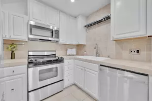 4040 Porte La Paz, San Diego, CA 92122 - Photo 9