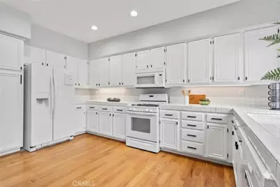 7 Via Encanto, Rancho Santa Margarita, CA 92688 - Photo 7