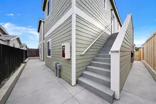 2411 21 L St, San Diego, CA 92102 - Photo 17