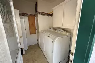 8301 Mission Gorge Road, Santee, CA 92071 - Photo 11