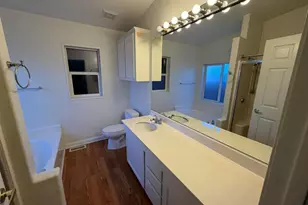 8301 Mission Gorge Road, Santee, CA 92071 - Photo 27