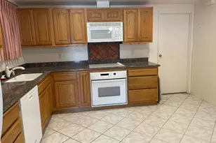 3395 Lockwood Dr, San Diego, CA 92123 - Photo 7