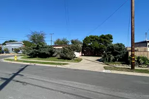 3395 Lockwood Dr, San Diego, CA 92123 - Photo 3