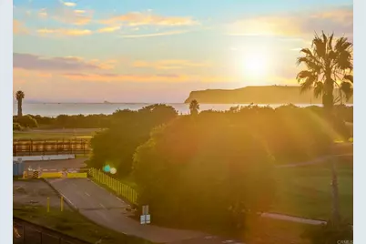 1100 Coronado Avenue, Coronado, CA 92118 - Photo 17