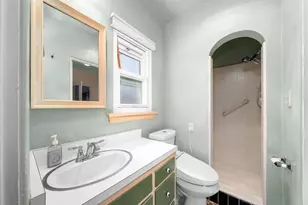 2689 Narcissus Dr, San Diego, CA 92106 - Photo 19