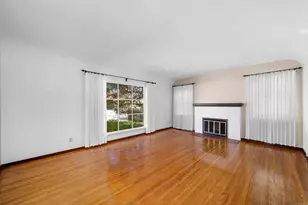 2689 Narcissus Dr, San Diego, CA 92106 - Photo 39