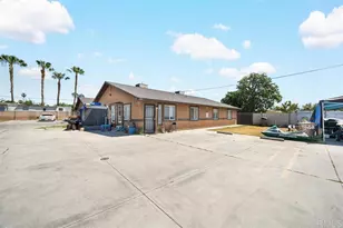 326 Beardsley Ave, Bakersfield, CA 93308 - Photo 1
