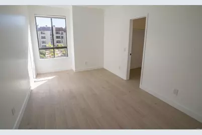 5845 Friars Rd #1316, San Diego, CA 92110 - Photo 23