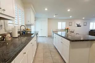 32097 Rambling Ct, Winchester, CA 92596 - Photo 11