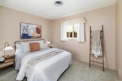 13428 Standish Drive, Poway, CA 92064 - Photo 17