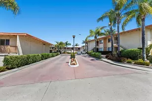 6880 Hyde Park Dr, San Diego, CA 92119 - Photo 35