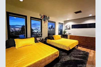 2629 Island Ave, San Diego, CA 92102 - Photo 9