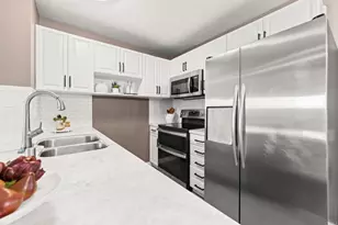 3549 Castle Glen Dr, San Diego, CA 92123 - Photo 9