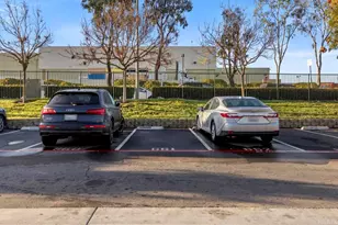 5252 Balboa Arms Dr, San Diego, CA 92117 - Photo 19