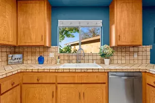 1130 Pebble Springs Ln, Escondido, CA 92026 - Photo 21