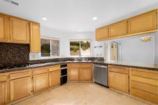 1465 Caminito Solidago, La Jolla, CA 92037 - Photo 7